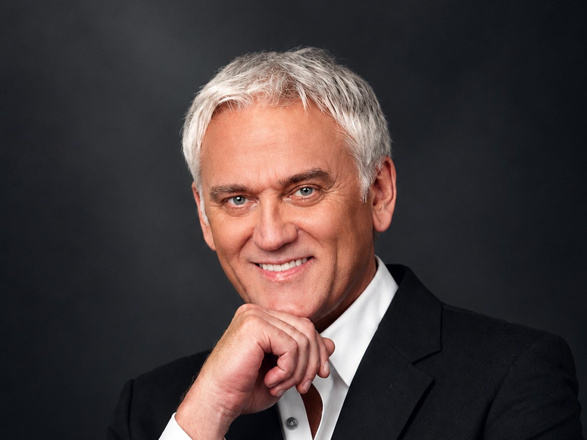 Александр Маршал